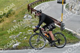 Photo #2683378 | 17-08-2022 13:10 | Passo Dello Stelvio - Waterfall curve BICYCLES