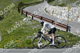 Photo #3132279 | 17-06-2023 16:25 | Passo Dello Stelvio - Waterfall curve BICYCLES