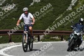 Photo #2589974 | 11-08-2022 11:18 | Passo Dello Stelvio - Waterfall curve BICYCLES