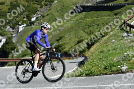 Photo #2183767 | 25-06-2022 09:42 | Passo Dello Stelvio - Waterfall curve BICYCLES