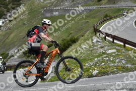 Fotó #2093216 | 05-06-2022 11:05 | Passo Dello Stelvio - Vízesés kanyar Bicajosok