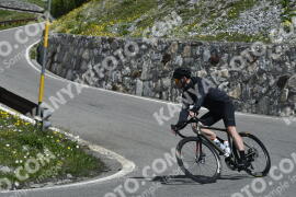 Photo #3357500 | 05-07-2023 12:00 | Passo Dello Stelvio - Waterfall curve BICYCLES