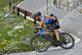 Photo #2180123 | 24-06-2022 14:57 | Passo Dello Stelvio - Waterfall curve BICYCLES