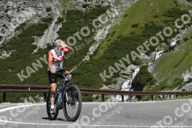Photo #3532609 | 18-07-2023 10:36 | Passo Dello Stelvio - Waterfall curve BICYCLES