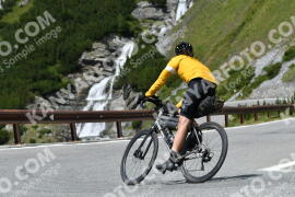 Photo #2434358 | 29-07-2022 13:37 | Passo Dello Stelvio - Waterfall curve BICYCLES