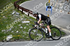 Photo #3224026 | 24-06-2023 14:31 | Passo Dello Stelvio - Waterfall curve BICYCLES