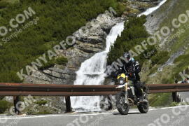 Photo #3097479 | 12-06-2023 10:57 | Passo Dello Stelvio - Waterfall curve