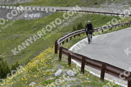 Fotó #3267490 | 28-06-2023 13:08 | Passo Dello Stelvio - Vízesés kanyar Bicajosok