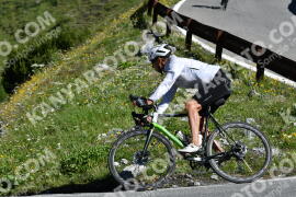 Photo #2216384 | 02-07-2022 09:55 | Passo Dello Stelvio - Waterfall curve BICYCLES