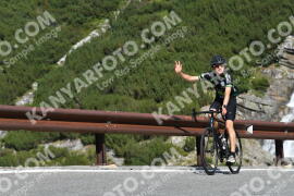 Photo #2592149 | 11-08-2022 10:30 | Passo Dello Stelvio - Waterfall curve BICYCLES