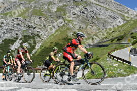 Photo #2176042 | 23-06-2022 11:00 | Passo Dello Stelvio - Waterfall curve BICYCLES