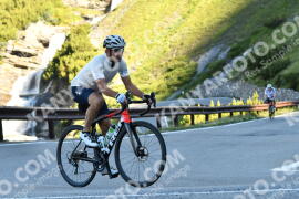 Photo #2183280 | 25-06-2022 09:04 | Passo Dello Stelvio - Waterfall curve BICYCLES