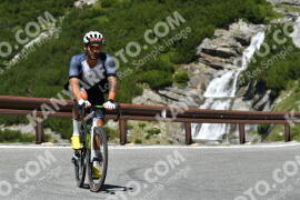 Photo #2335320 | 17-07-2022 12:00 | Passo Dello Stelvio - Waterfall curve BICYCLES
