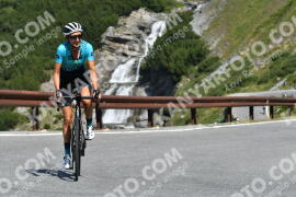 Photo #2398238 | 25-07-2022 10:30 | Passo Dello Stelvio - Waterfall curve BICYCLES