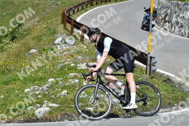 Photo #2400329 | 25-07-2022 12:31 | Passo Dello Stelvio - Waterfall curve BICYCLES