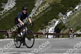 Fotó #2104990 | 06-06-2022 10:41 | Passo Dello Stelvio - Vízesés kanyar Bicajosok