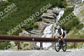 Photo #2607064 | 12-08-2022 12:54 | Passo Dello Stelvio - Waterfall curve BICYCLES