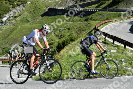 Photo #2183410 | 25-06-2022 09:22 | Passo Dello Stelvio - Waterfall curve BICYCLES