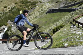 Photo #2082569 | 04-06-2022 09:40 | Passo Dello Stelvio - Waterfall curve BICYCLES