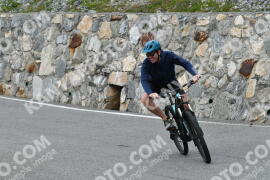 Photo #2418879 | 27-07-2022 13:58 | Passo Dello Stelvio - Waterfall curve BICYCLES