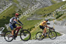 Photo #2689480 | 20-08-2022 11:38 | Passo Dello Stelvio - Waterfall curve BICYCLES
