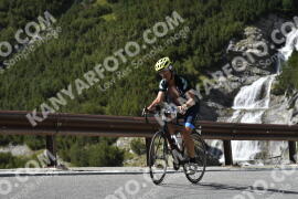 Photo #2744275 | 25-08-2022 15:01 | Passo Dello Stelvio - Waterfall curve BICYCLES