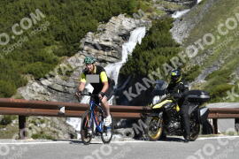 Photo #2113189 | 10-06-2022 09:59 | Passo Dello Stelvio - Waterfall curve BICYCLES