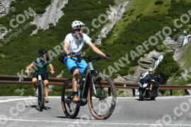 Photo #2336239 | 17-07-2022 10:46 | Passo Dello Stelvio - Waterfall curve BICYCLES