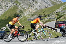 Photo #2369202 | 22-07-2022 11:06 | Passo Dello Stelvio - Waterfall curve BICYCLES