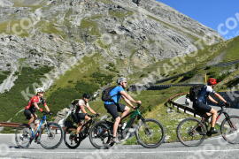 Photo #2620312 | 13-08-2022 09:58 | Passo Dello Stelvio - Waterfall curve BICYCLES