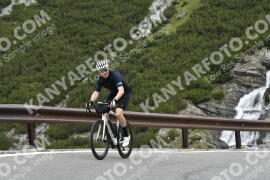 Photo #3269393 | 28-06-2023 10:57 | Passo Dello Stelvio - Waterfall curve BICYCLES