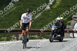 Foto #2443680 | 30-07-2022 12:09 | Passo Dello Stelvio - Waterfall Kehre BICYCLES