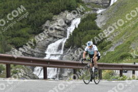 Photo #3494811 | 16-07-2023 13:22 | Passo Dello Stelvio - Waterfall curve BICYCLES