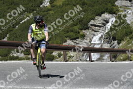 Photo #2718308 | 23-08-2022 12:09 | Passo Dello Stelvio - Waterfall curve BICYCLES