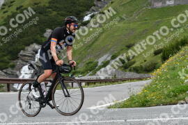 Photo #2179346 | 24-06-2022 11:52 | Passo Dello Stelvio - Waterfall curve BICYCLES