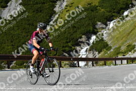 Fotó #2701517 | 21-08-2022 14:42 | Passo Dello Stelvio - Vízesés kanyar Bicajosok