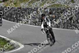Fotó #2854111 | 11-09-2022 11:32 | Passo Dello Stelvio - Vízesés kanyar Bicajosok