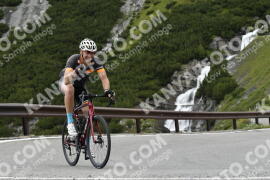 Photo #3661630 | 30-07-2023 10:15 | Passo Dello Stelvio - Waterfall curve BICYCLES