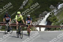 Photo #3443634 | 14-07-2023 10:08 | Passo Dello Stelvio - Waterfall curve BICYCLES
