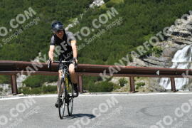 Photo #2370143 | 22-07-2022 12:15 | Passo Dello Stelvio - Waterfall curve BICYCLES