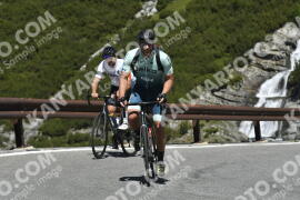 Fotó #3361145 | 05-07-2023 11:11 | Passo Dello Stelvio - Vízesés kanyar Bicajosok