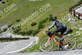 Fotó #2489742 | 02-08-2022 15:34 | Passo Dello Stelvio - Vízesés kanyar Bicajosok