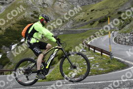 Photo #2129347 | 13-06-2022 10:41 | Passo Dello Stelvio - Waterfall curve BICYCLES