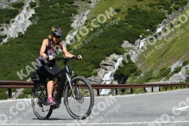 Photo #2431319 | 29-07-2022 10:57 | Passo Dello Stelvio - Waterfall curve BICYCLES