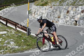 Photo #2742176 | 25-08-2022 14:06 | Passo Dello Stelvio - Waterfall curve BICYCLES