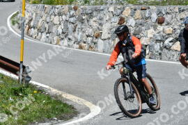 Photo #2192106 | 25-06-2022 13:32 | Passo Dello Stelvio - Waterfall curve BICYCLES