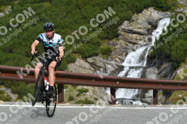 Photo #4253264 | 12-09-2023 10:21 | Passo Dello Stelvio - Waterfall curve BICYCLES