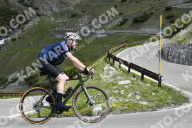 Foto #3110429 | 16-06-2023 10:21 | Passo Dello Stelvio - Waterfall Kehre BICYCLES
