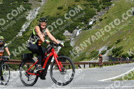 Photo #2412524 | 26-07-2022 10:39 | Passo Dello Stelvio - Waterfall curve BICYCLES