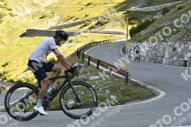 Photo #3850687 | 13-08-2023 09:37 | Passo Dello Stelvio - Waterfall curve BICYCLES